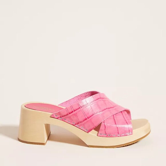 Swedish Hasbeens Pink Sandals with Woven Leather Design - Picture 2 of 16